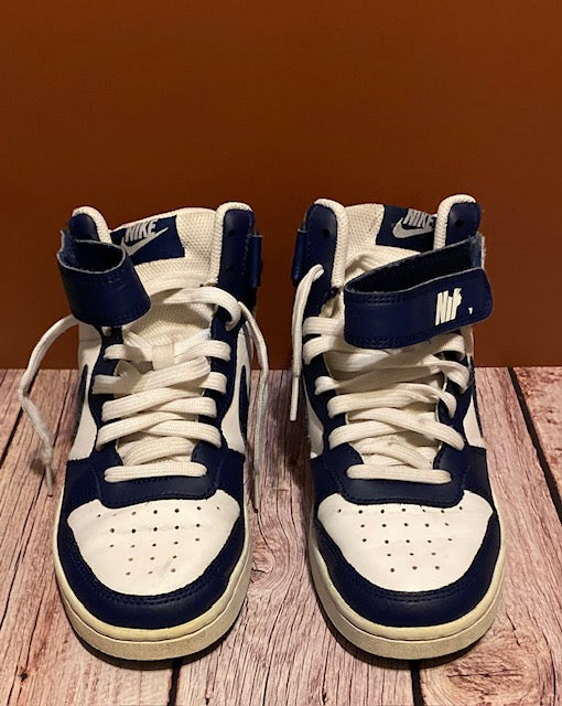 Preloved Nike Court Borough Mid Unisex Sneakers