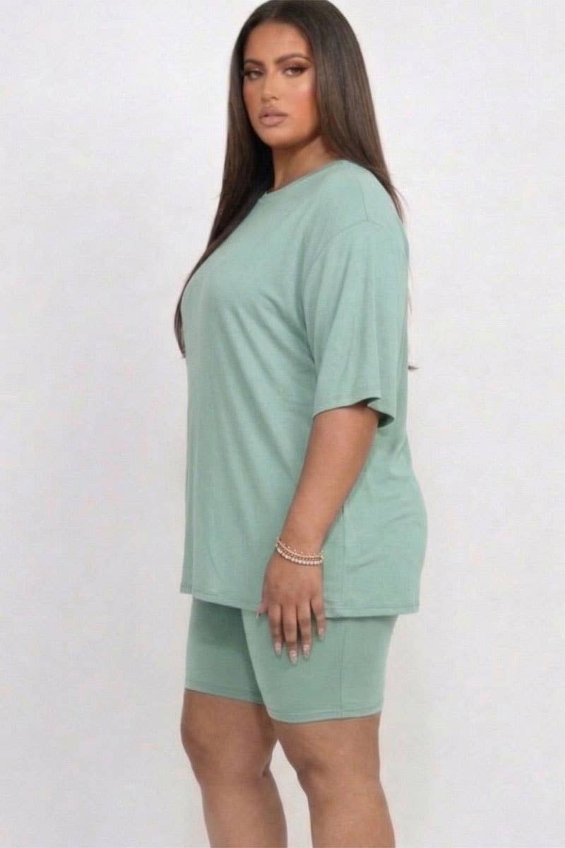 Plus Size Loose Fit Top & Bike Shorts Set