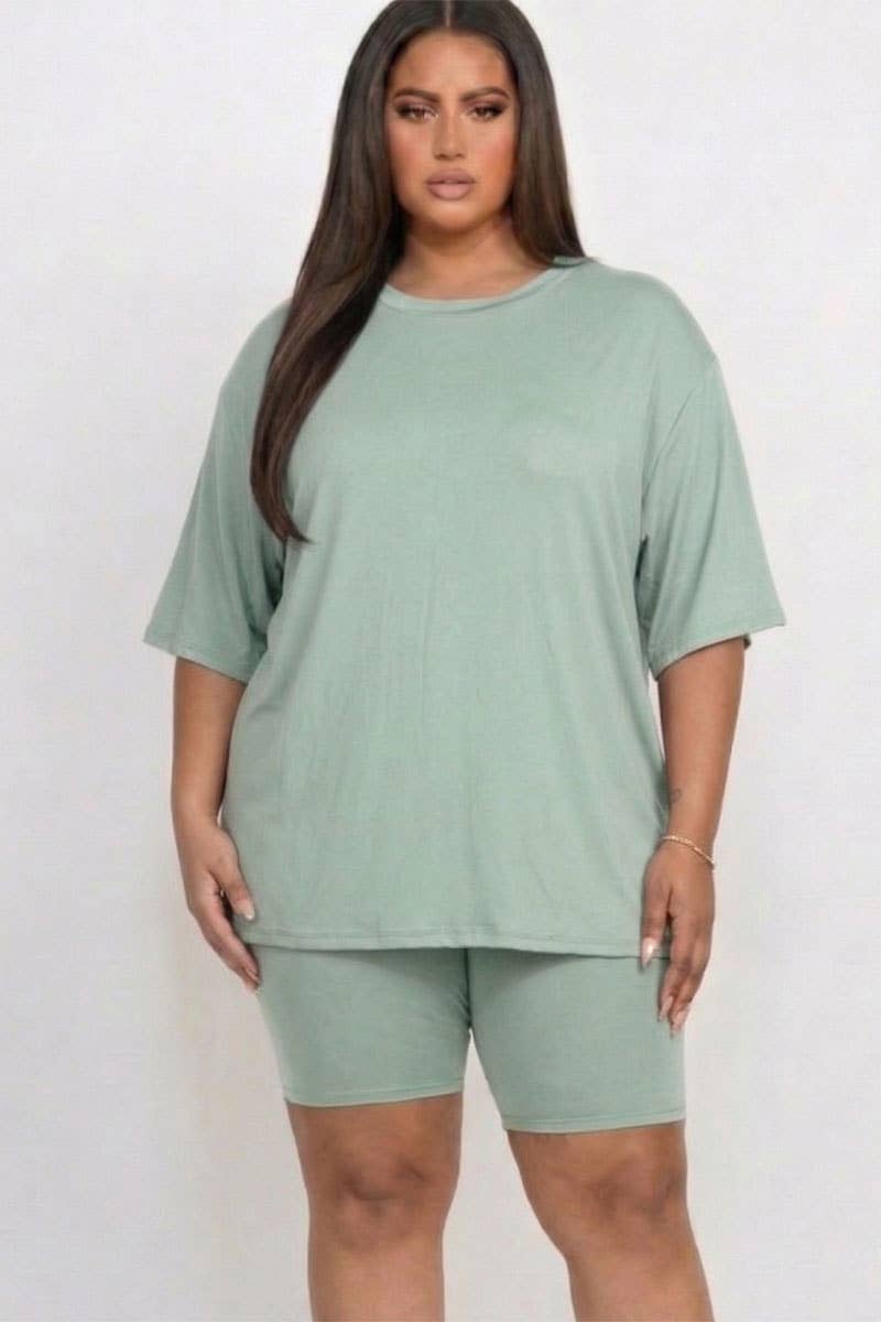 Plus Size Loose Fit Top & Bike Shorts Set