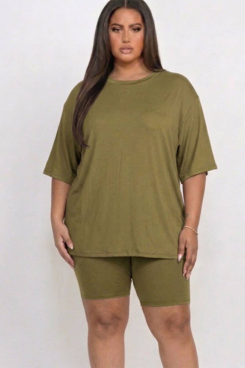 Plus Size Loose Fit Top & Bike Shorts Set